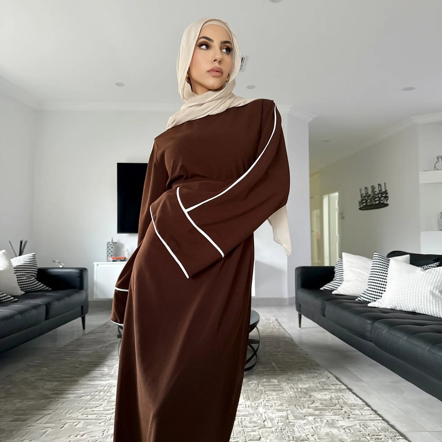 New Green Kaftan Abaya for Muslim Wear Belted Design Catering to Islamic Modest Style during Ramadan in Saudi UAE and Daily Life