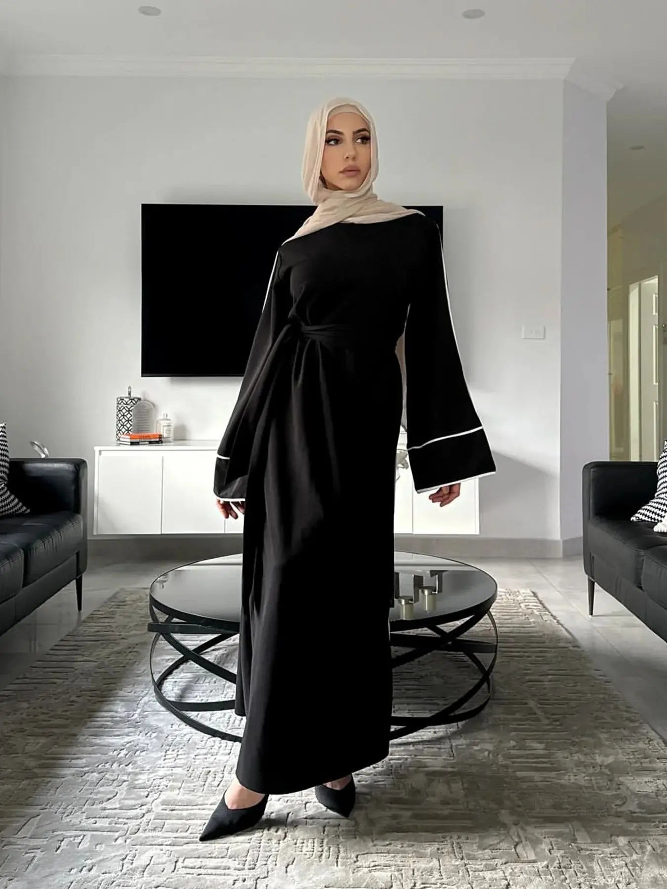 New Green Kaftan Abaya for Muslim Wear Belted Design Catering to Islamic Modest Style during Ramadan in Saudi UAE and Daily Life